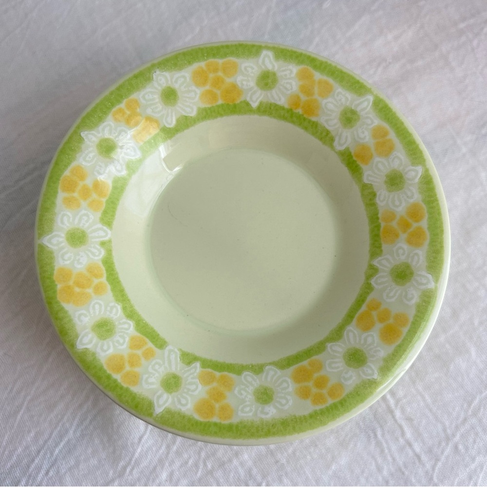 Franciscan Picnic Vintage Set of 6 Saucers 70s Daisy Yellow Green